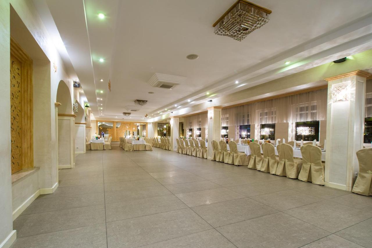 Hotel Nad Pisa 피츠 외부 사진